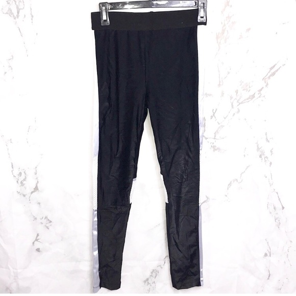 NWT Fashion nova there ain’t no stoppin me legging - Picture 1 of 5